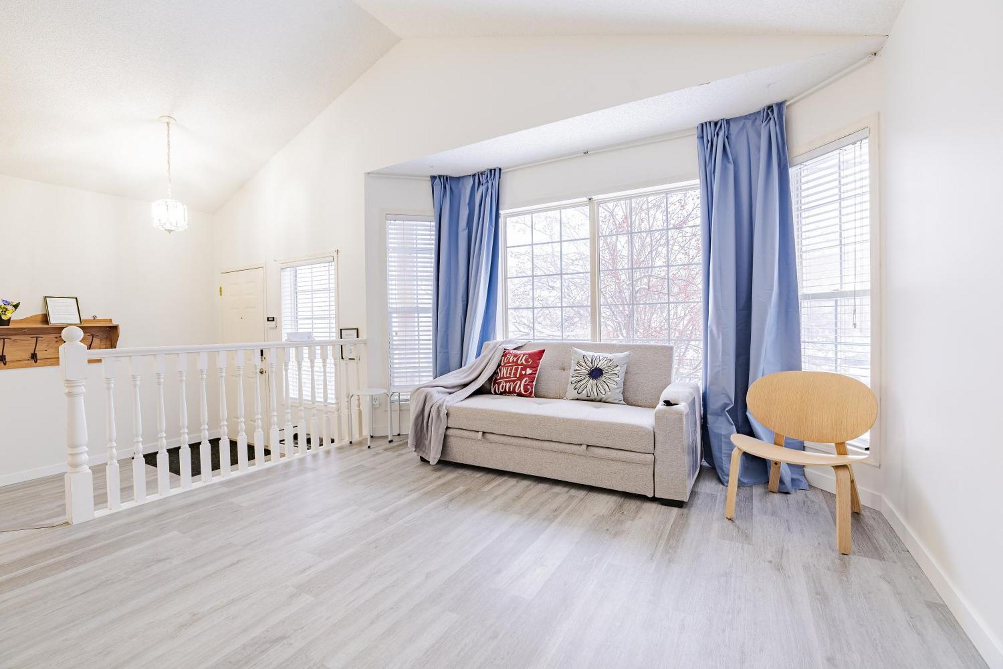 Main Floor Suite, 3 Bdr, 4Bd Spacious And Cozy YYC Exteriér fotografie